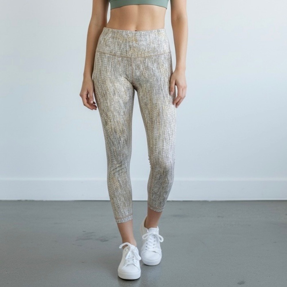 Lululemon Wunder Under High-Rise 7/8 Tight Full-On Luxtreme Leggings Size 10